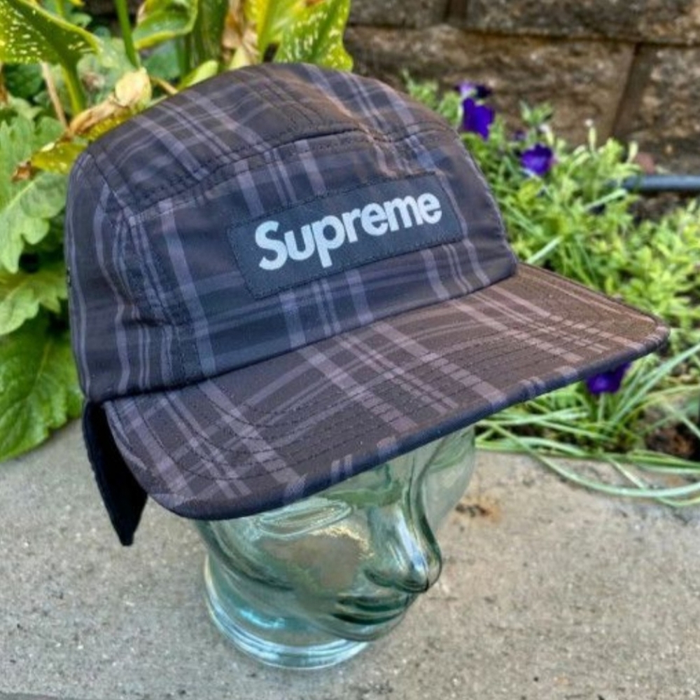 Supreme box logo winter hat